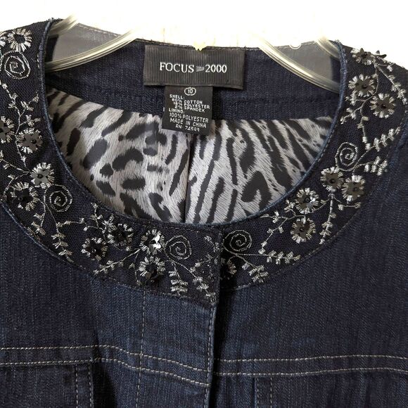 Womens Denim Dark Wash Jean Jacket Size 10 Embroidered Sequins VTG Focus 2000 - Picture 3 of 12
